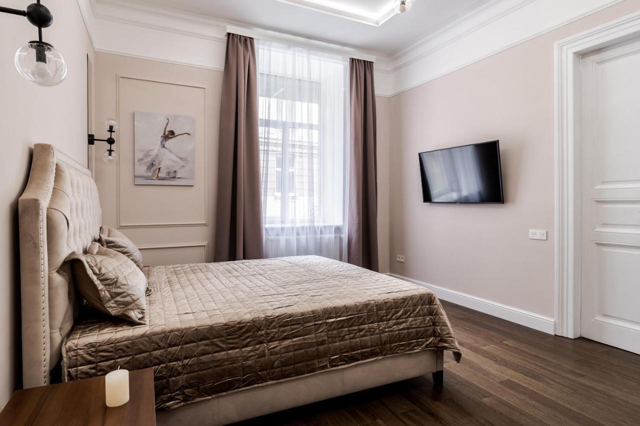 Neoclassic Apartment Leopoli Esterno foto