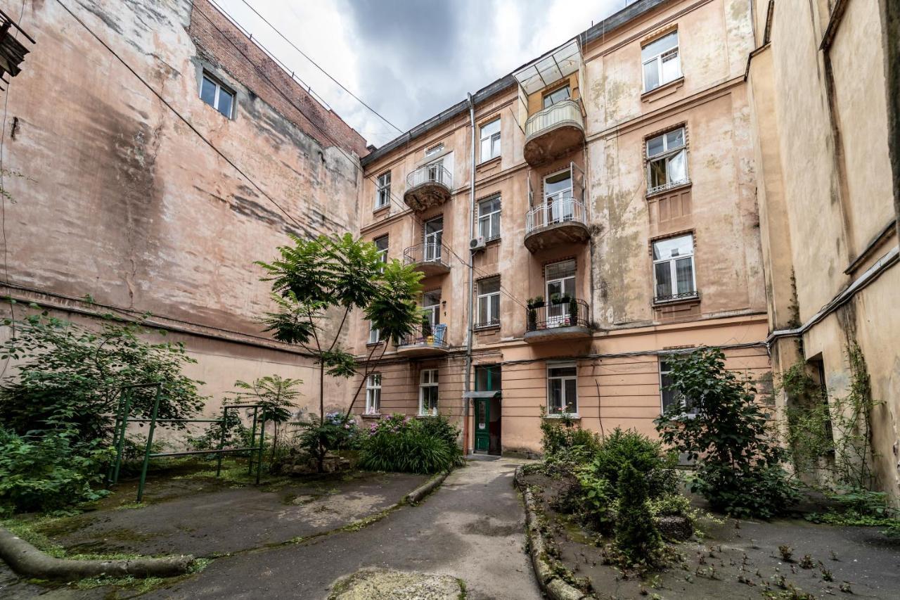 Neoclassic Apartment Leopoli Esterno foto